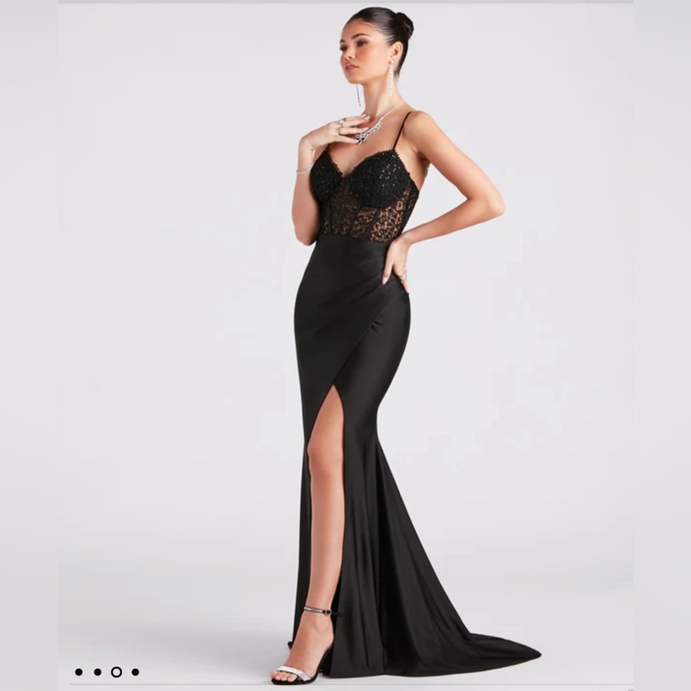 Stunning black prom gown